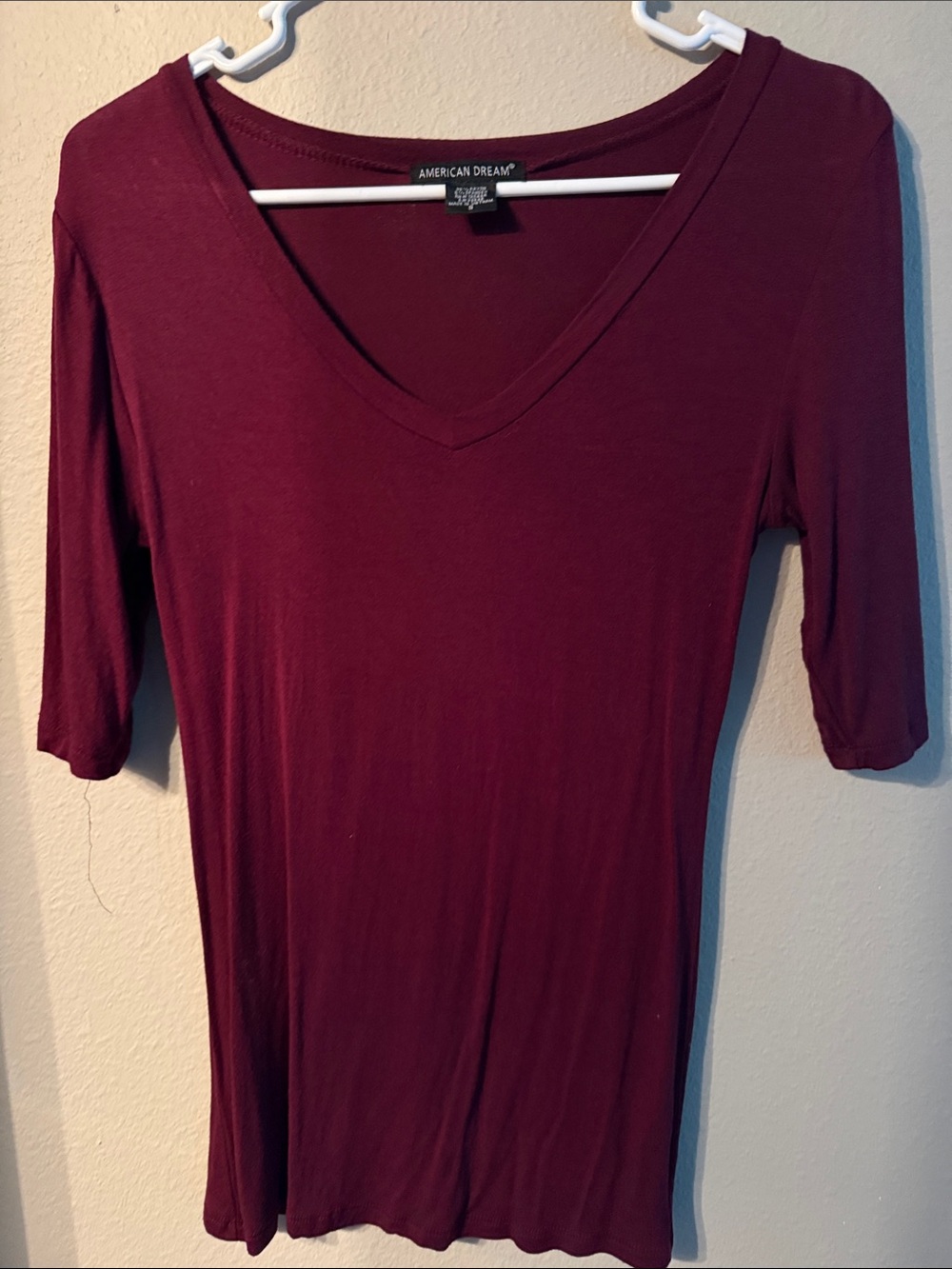 American Dream Women's V-Neck Short Sleeve Top — Burgundy